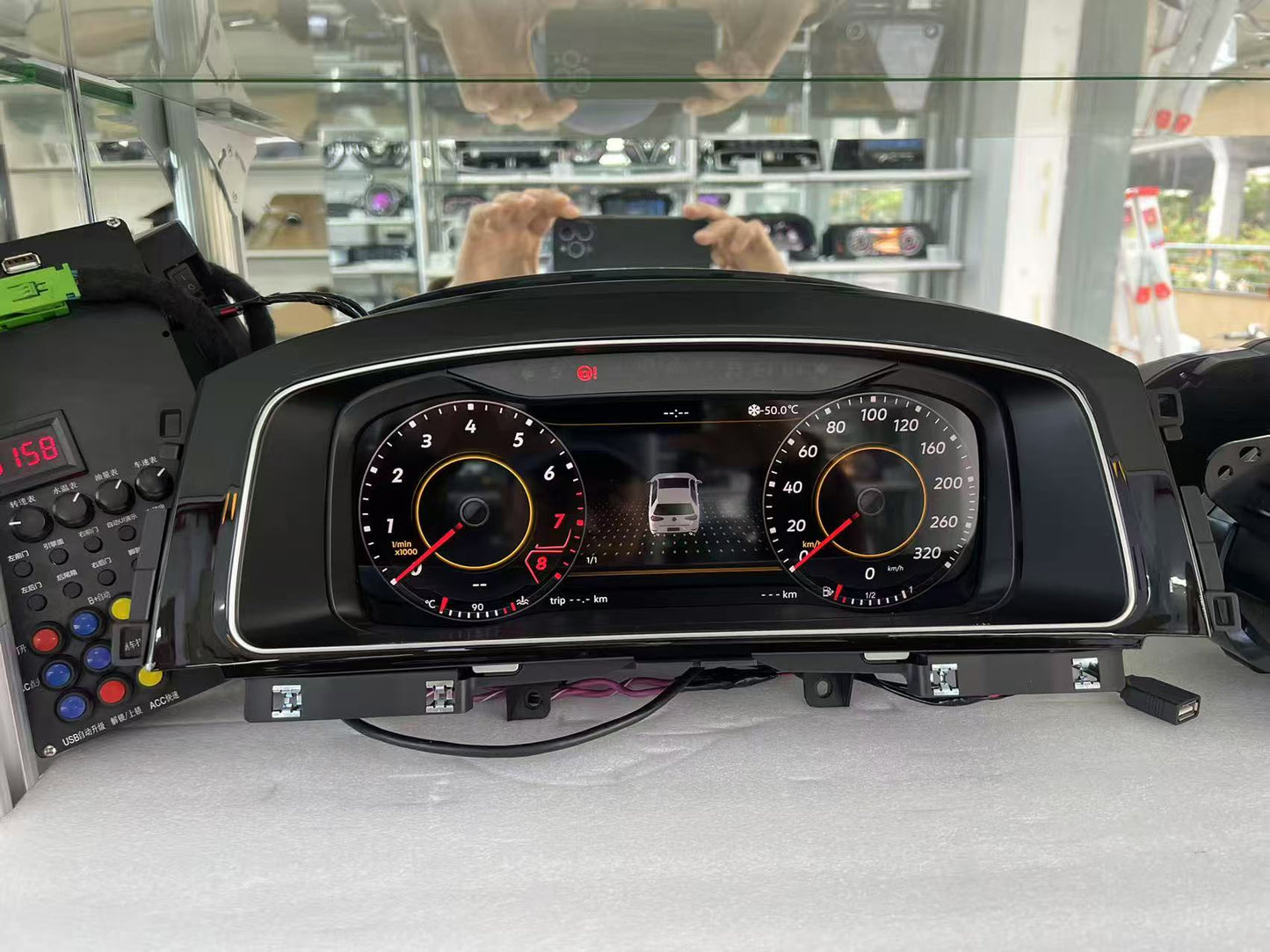 Volkswagen Golf MK7 Digital Display