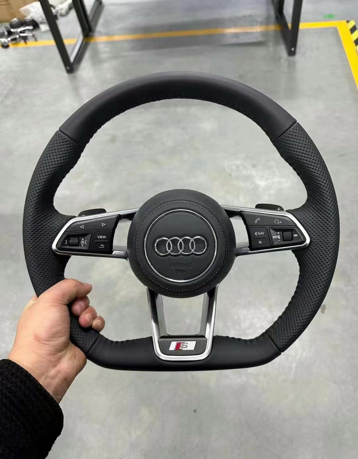 Audi Leather / Alcantara Steering Wheel