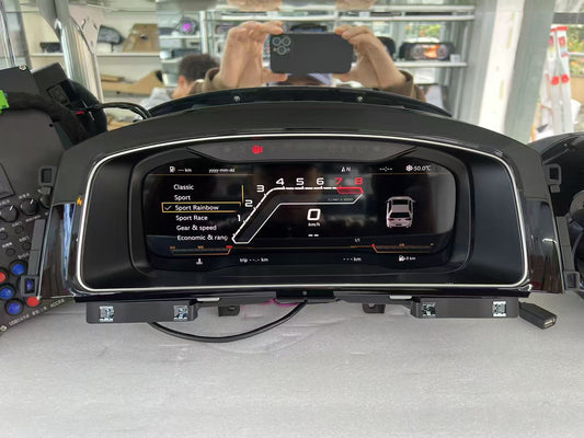 Volkswagen Golf MK7 Digital Display